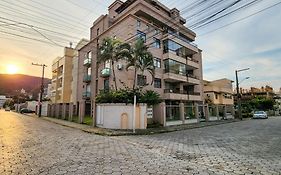 Apto El Shadday 202 cento e cinqüenta metros do Mar